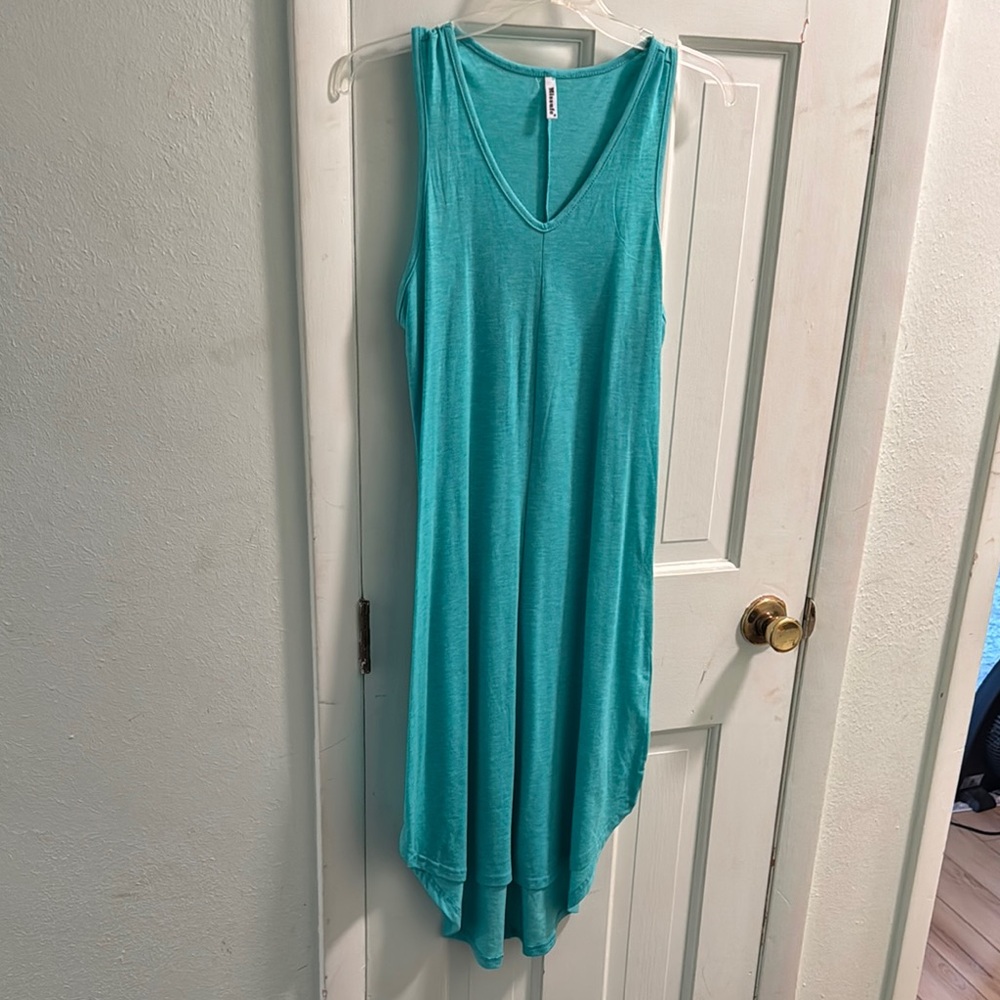 Sleeveless Teal Dress